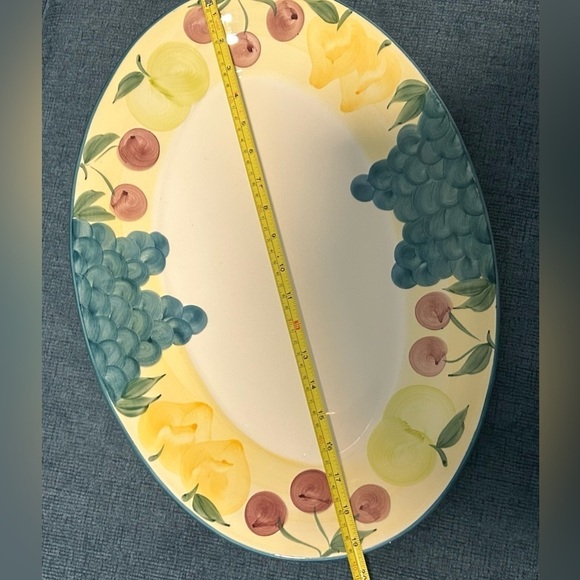 Hand-Painted Serving Platter by A. Santos - 172-50 - Picture 6 of 8